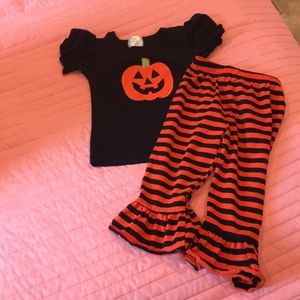 Pumpkin outfit